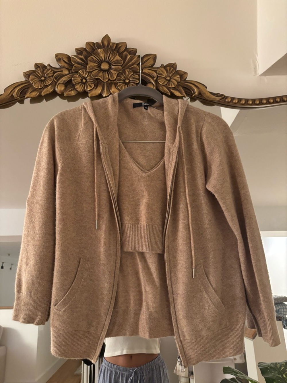Cozy Three-Piece Knit Quince Cashmere Hoodie and Joggers Set in Camel